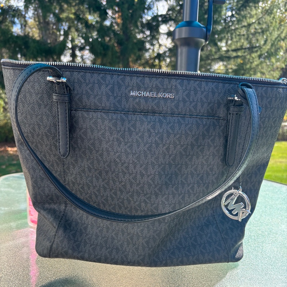 Michael Kors tote bag
